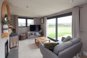 Sitting Room- click for photo gallery